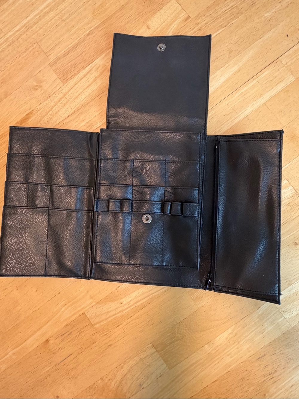 Centrix Professional Scissor Barber/Hair Dresser  Travel Roll-Up Organizer